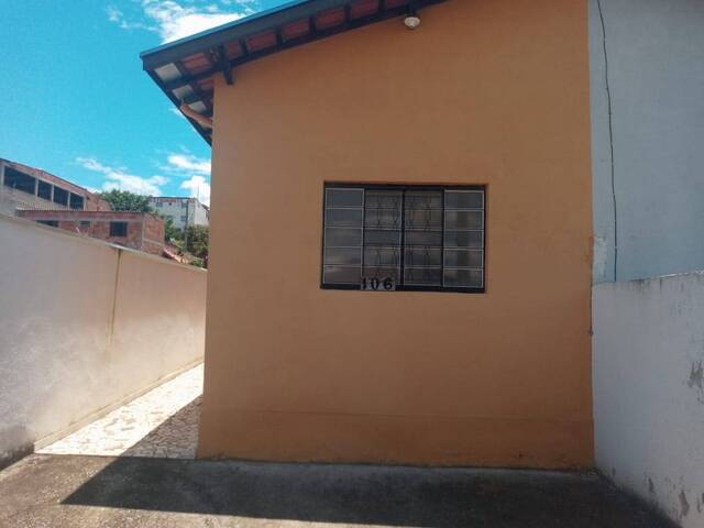 #0017 - Casa para Venda em Taubaté - SP - 1