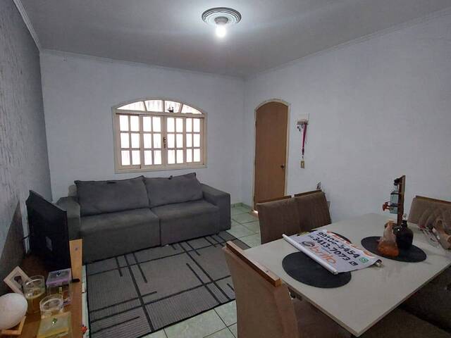 #000022 - Casa para Venda em São José dos Campos - SP - 2