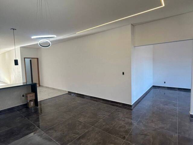 Casa em condomínio para Venda em Taubaté - 4