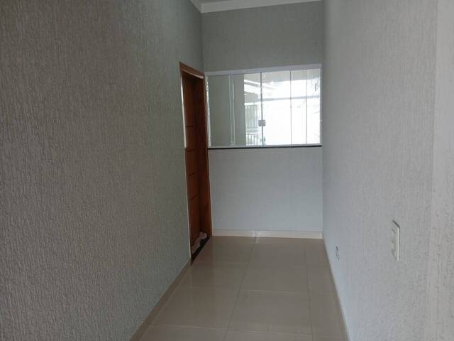 #00030 - Casa para Venda em Taubaté - SP - 2